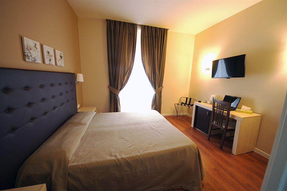 Hotel Saturnia روما المظهر الخارجي الصورة